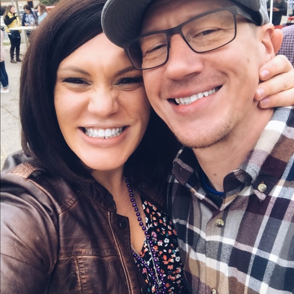 Meet your Posher, Nicole - Picture 8 of 8